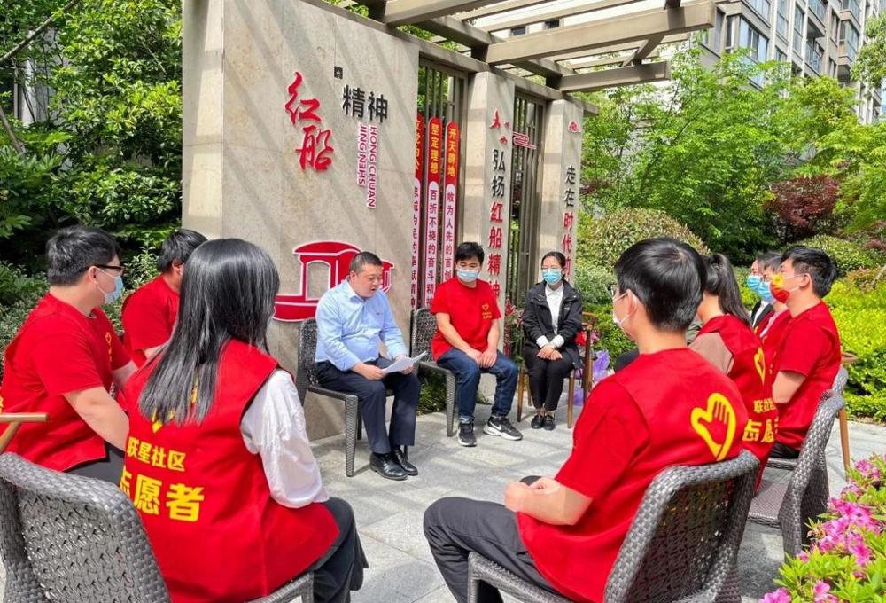 2c42e6dd7c8e1cc2504f41537957c81c