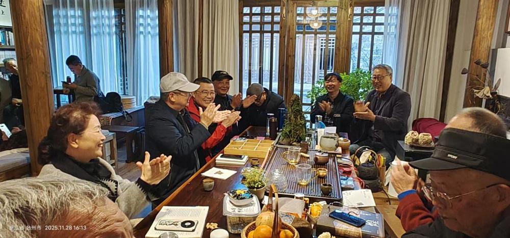 4ec81bf8b912d724c1d591f6ae8b071c