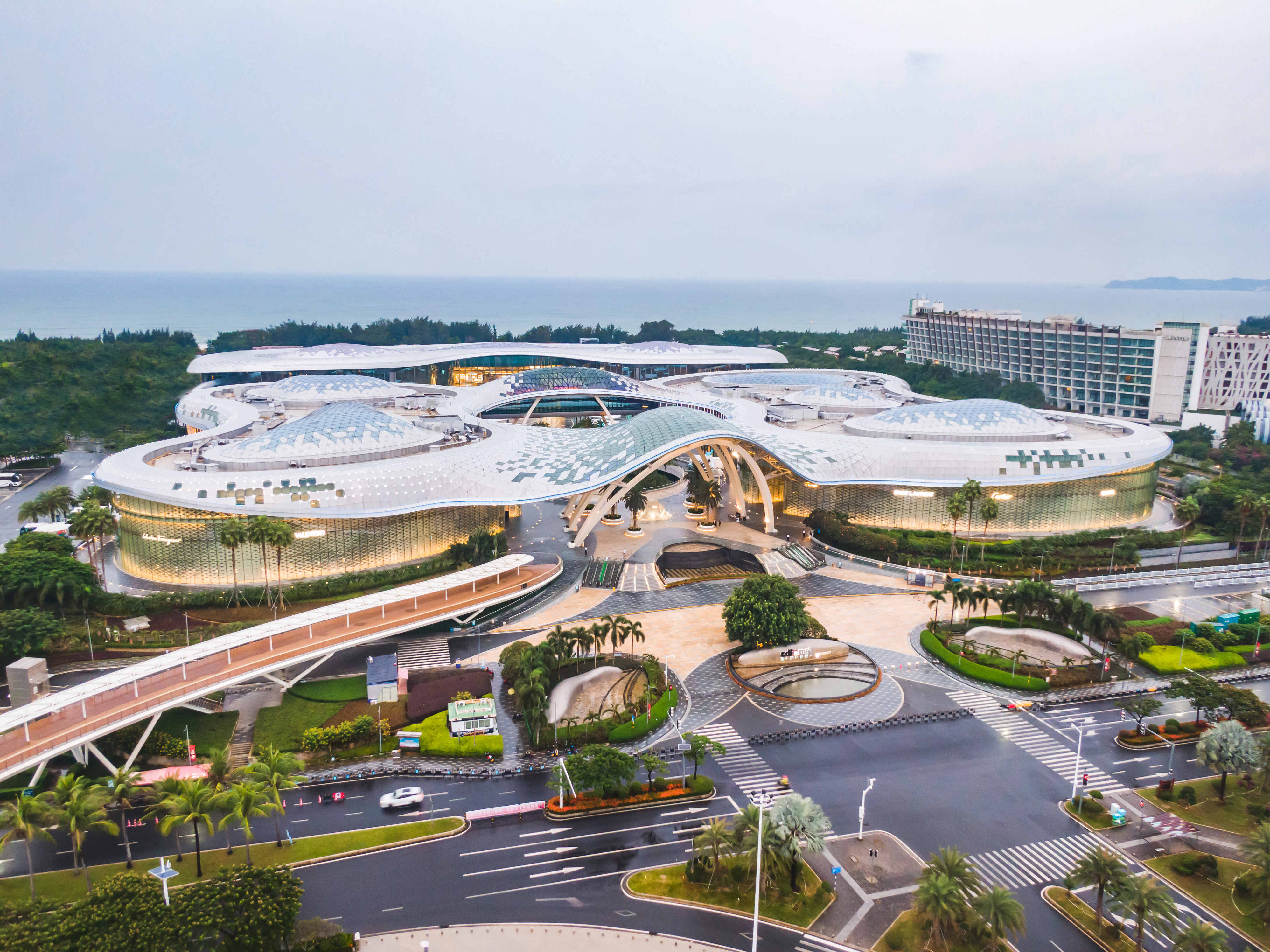 cdf三亚国际免税城_副本.jpg cdf三亚国际免税城_副本.jpg